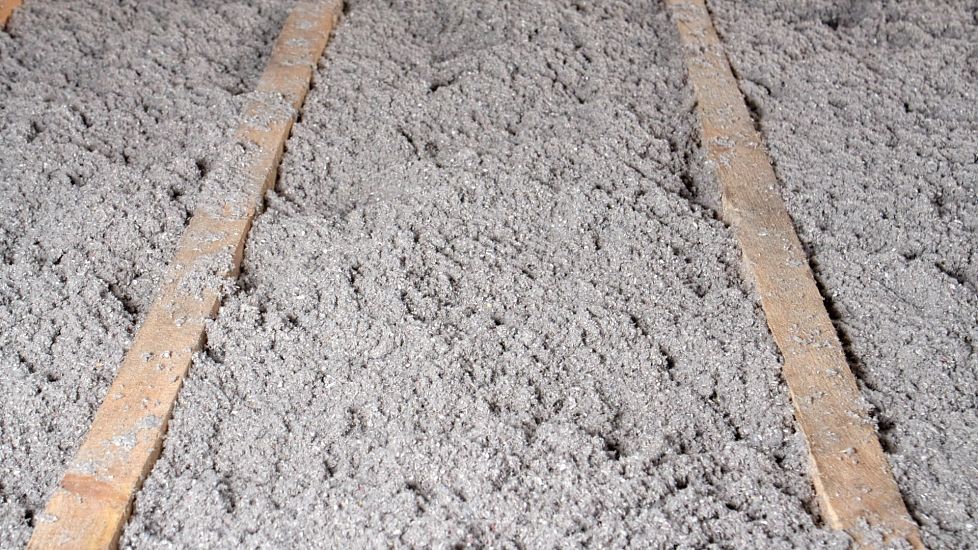 Proč se vyplatí zateplení střechy domu a jaké benefity přinese