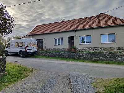 Komplexní ochrana střechy sanací krovu a zateplením podlahy půdy rodinného domu v Křoví u Velké Bíteše