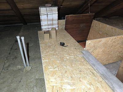 Komplexní sanace krovu a zateplení stropu rodinného domu ve Strančicích
