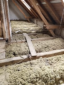 Ošetření krovu a stropu proti dřevokaznému hmyzu – Tábor