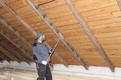 Ošetření krovu a zateplení podlahového roštu - rodinný dům ve Věžničce