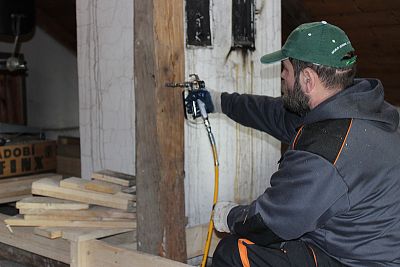 Ošetření krovu a zateplení podlahového roštu - rodinný dům ve Věžničce