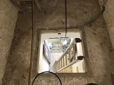 Ošetření starého krovu věže kaple v Radimovicích u Želče