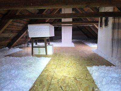 Ozdravení krovu, likvidace dřevokazů a zateplení podlahy půdy rodinného domu ve Chvalešovicích