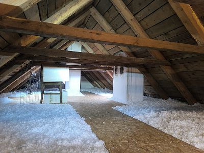 Ozdravení krovu, likvidace dřevokazů a zateplení podlahy půdy rodinného domu ve Chvalešovicích