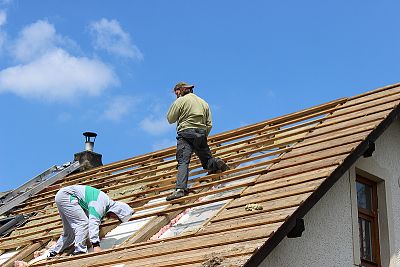 Rekonstrukce a sanace střechy – Hoříněves