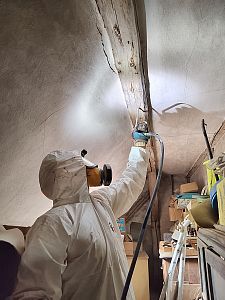 Rozsáhlá sanace dřevěných stropů a krovu historického mlýna v obci Býčkovice