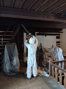 Rozsáhlá sanace dřevěných stropů a krovu historického mlýna v obci Býčkovice