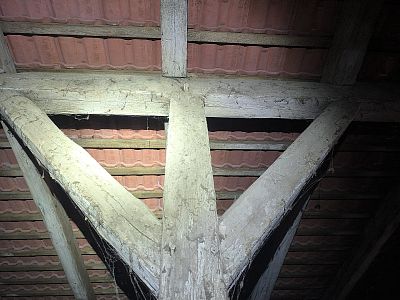 Sanace a preventivní ochrana krovu základní školy v Soběslavi