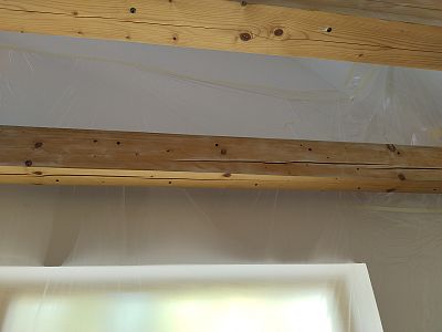 Sanace interiérových dřevěných trámů napadených dřevokazným hmyzem v Blažovicích
