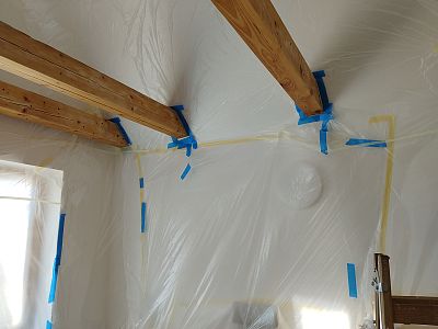 Sanace interiérových dřevěných trámů napadených dřevokazným hmyzem v Blažovicích