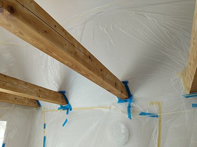 Sanace interiérových dřevěných trámů napadených dřevokazným hmyzem v Blažovicích