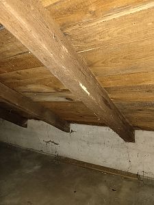 Sanace krovu a likvidace tesaříka krovového v rodinném domě v Mnichovicích