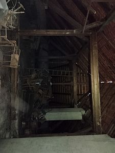 Sanace krovu základní školy ve Vinařicích