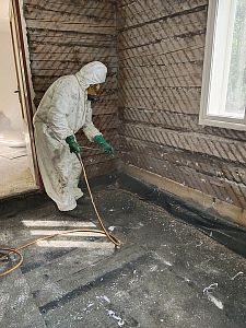 Sanace roubenky napadené dřevokazným hmyzem v obci Srní