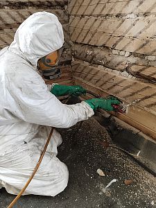 Sanace roubenky napadené dřevokazným hmyzem v obci Srní