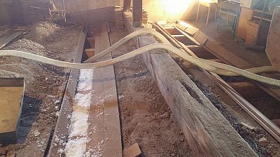Zateplení dutiny trámového stropu - Základní a mateřská škola Hluboká