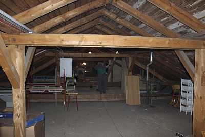 Zateplení dutiny trámového stropu ZŠ v Trhovém Štěpánově