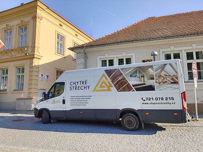 Ošetření krovu a úspora energie: Efektivní zateplení stropu rodinného domu v Plzni